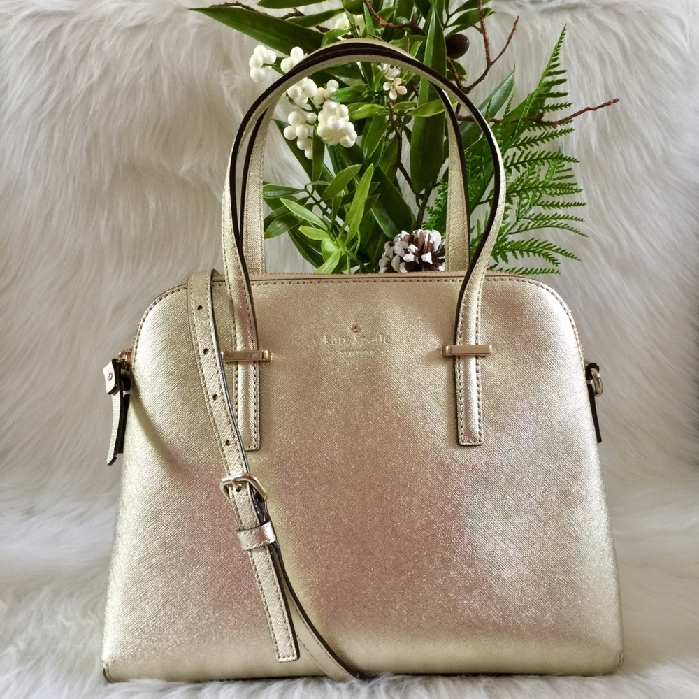 ⛔️SOLD⛔️❣️Kate Spade Cedar Street Maise Gold